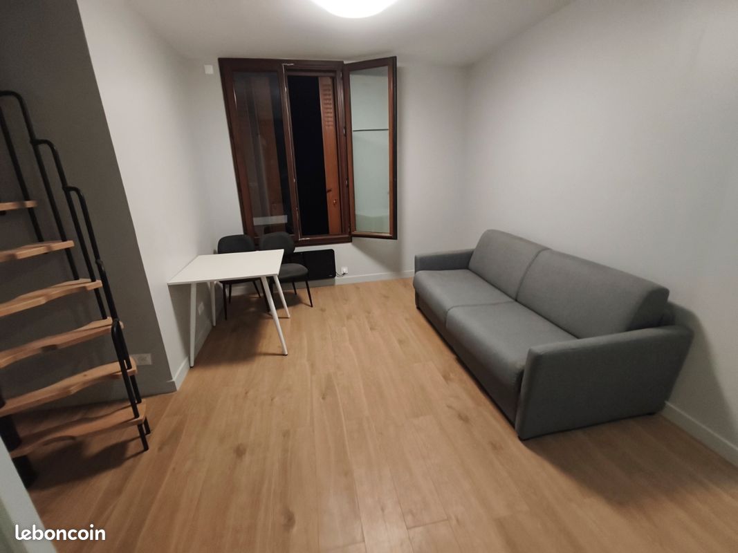 Appartement 1 pièce 45 m² · à Palaiseau · 45 m² · 1 200 €