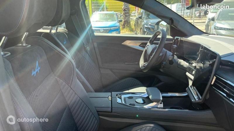 Renault Austral 1.2 E-Tech full hybrid 200ch esprit Alpine - 26 (image 19)