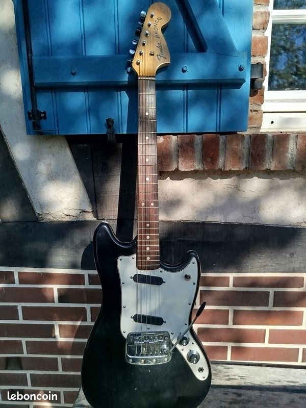 Fender Bronco USA 1971 black refin over dakota red (image 1)