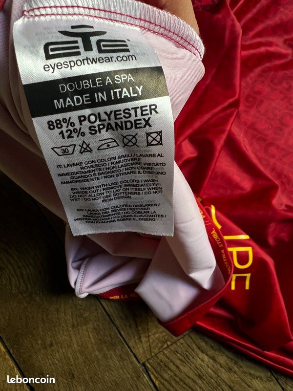 Maillot US Catanzaro 1929 Domicile 2023-2024 – Rouge, Taille XXL, Impeccable !