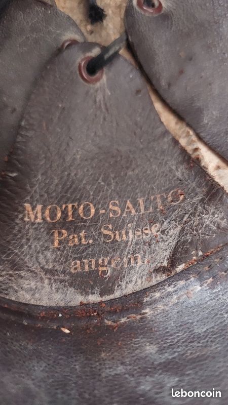 Ancien casque (image 5)