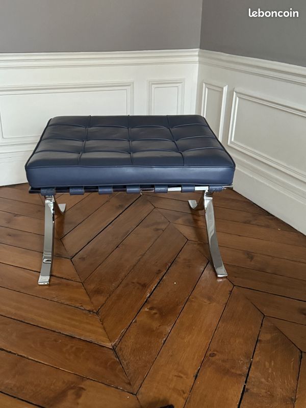 Véritable Knoll International Tabouret Barcelona par Mies van der Rohe 1 500 (image 2)
