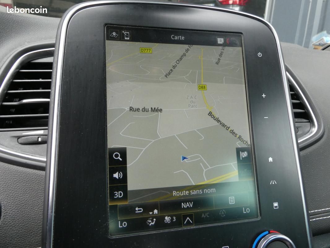Renault Scénic INTENS BLUE DCI 120 EDC (image 15)