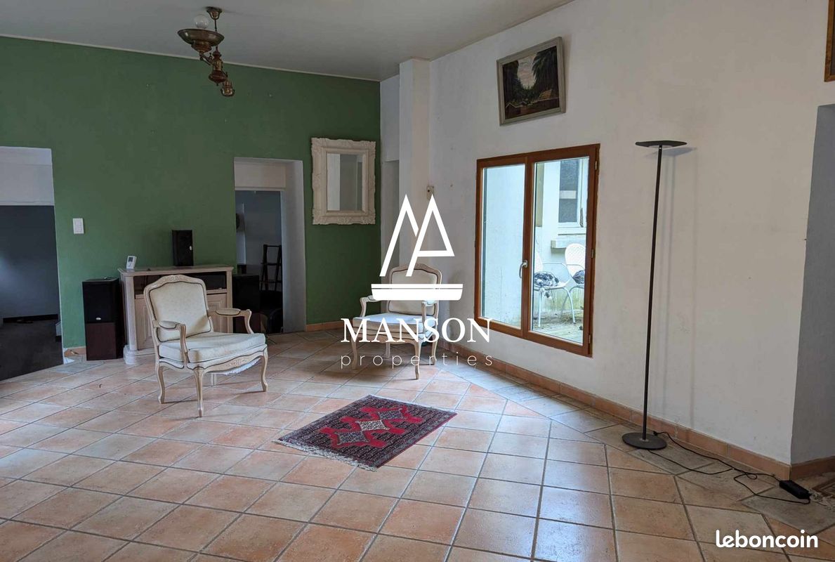 Maison 8 pièces 206 m² · à Guingamp · 206 m² · 150 000 €