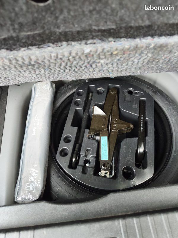 Renault captur tce 150 fap edc intens (image 11)
