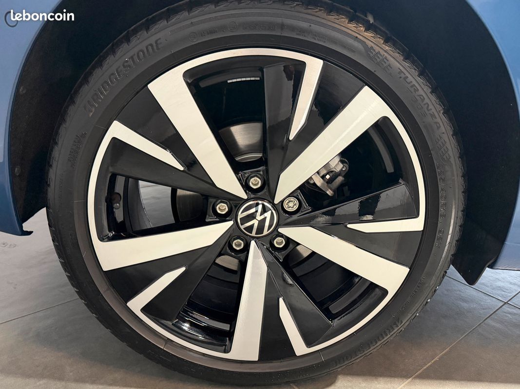 VOLKSWAGEN Golf 1.5 eTSI EVO2 116 DSG7 VW Edition (image 7)