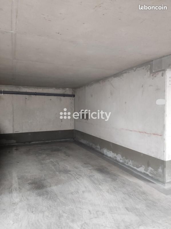 Parking 11 m² Marseille (image 2)