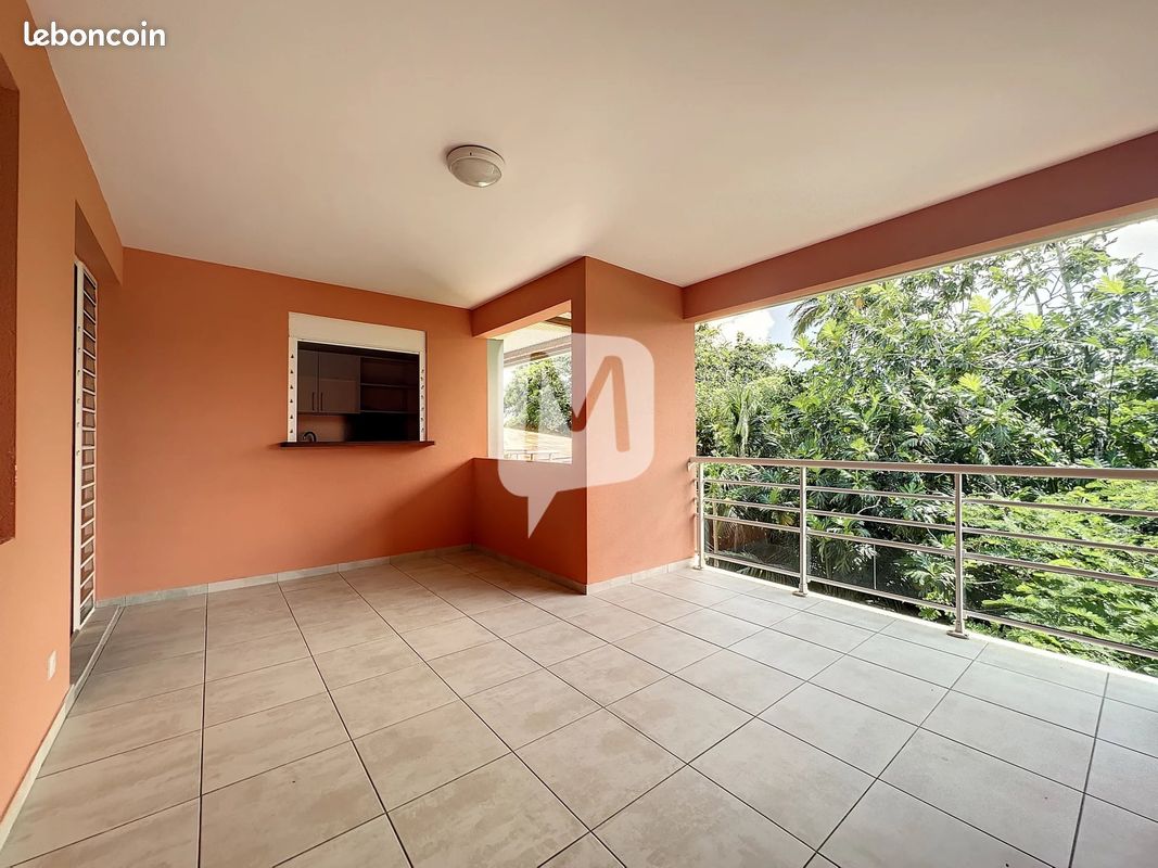 Appartement 2 pièces 40 m² · à Remire-Montjoly · 40 m² · 990 €/mois