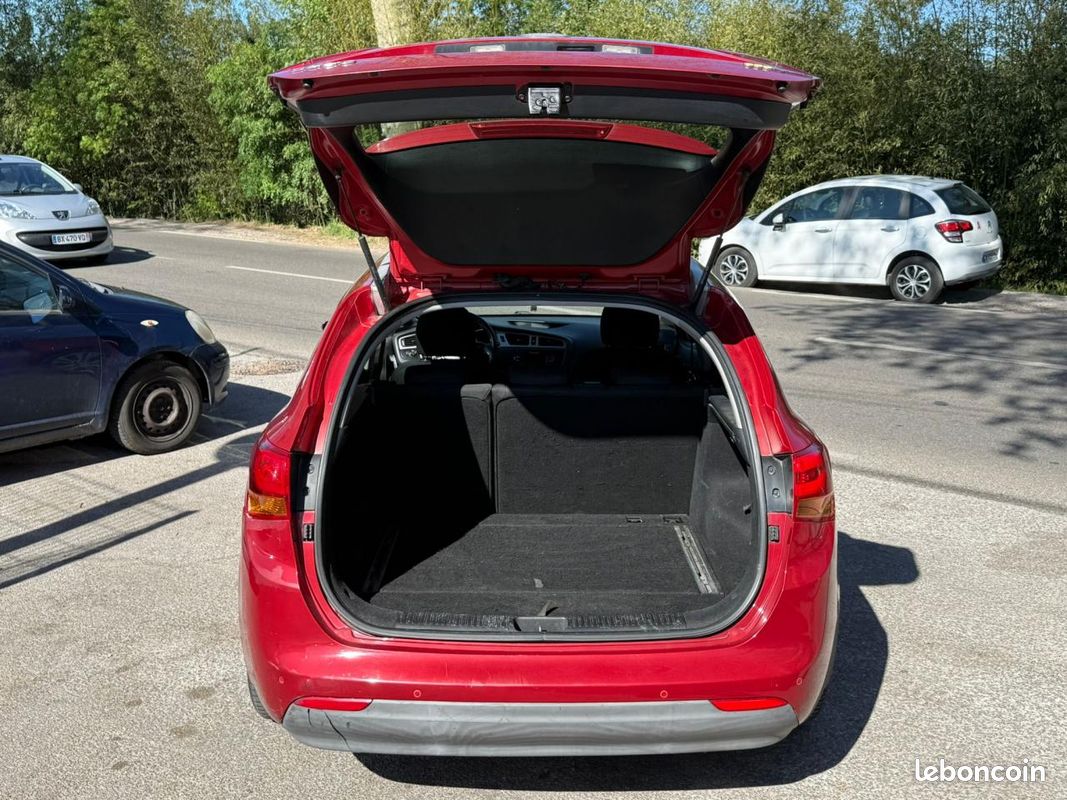KIA CEED SW 1.6 GDi - 135 Active TOIT PANO OUVRANT (image 9)