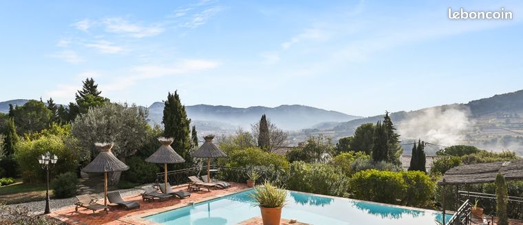 Propriété 11 pièces 560 m²