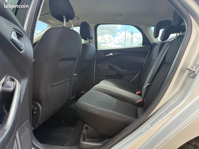 Ford focus tdci 120 business (image 4)