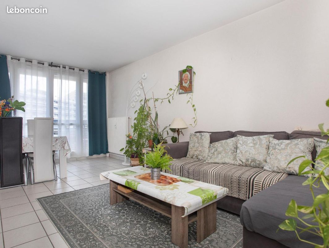 Appartement 3 pièces 56 m² · à Pantin · 56 m² · 900 €/mois