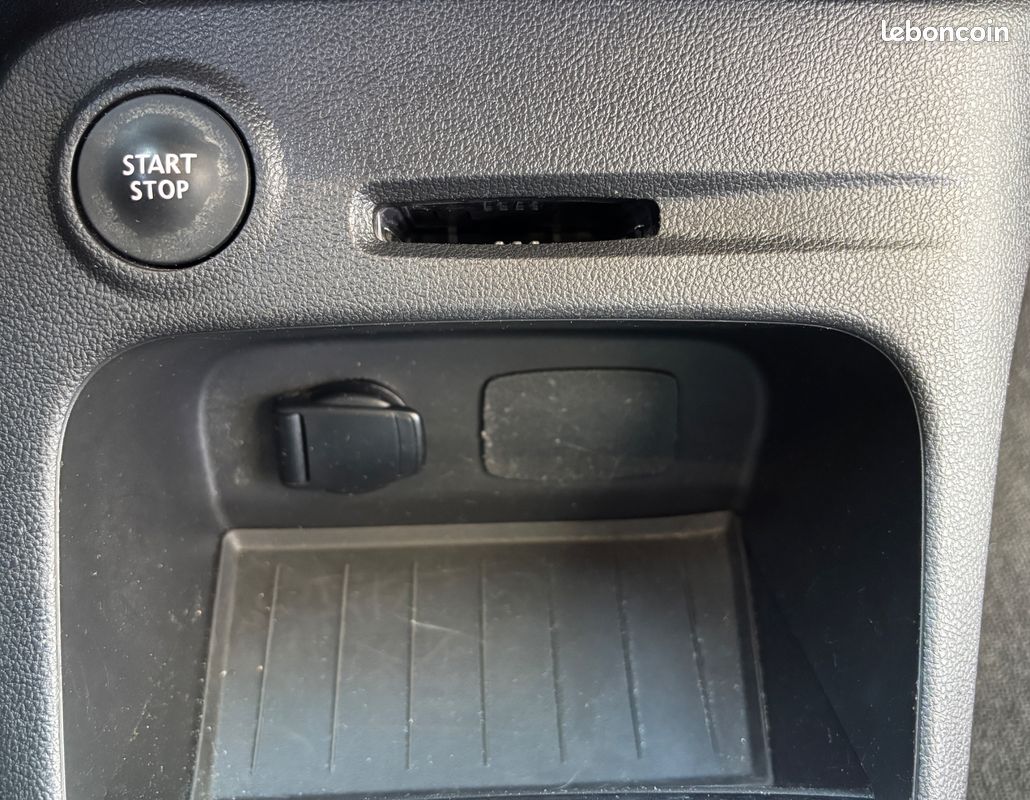 Renault captur 0.9 tce 90 business-camera de recul+attelage (image 22)