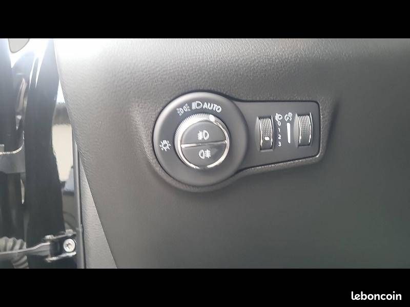 JEEP Compass 1.5 Turbo T4 130 ch BVR7 e-Hybrid Altitude (image 15)