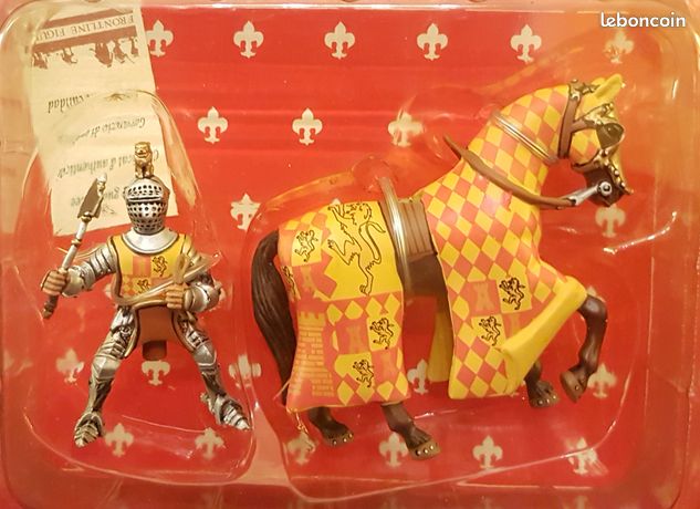 Papo - 39841 - Figurine - Saint Luis Et Son Cheval & 39048 - Figurine - Reine Médiéval