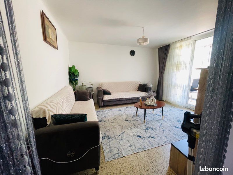Appartement 3 pièces 57 m² · à Marseille · 57 m² · 68 500 €