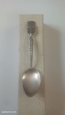 ancienne cuillère souvenir Fourvière Lyon 69 Rhône blason