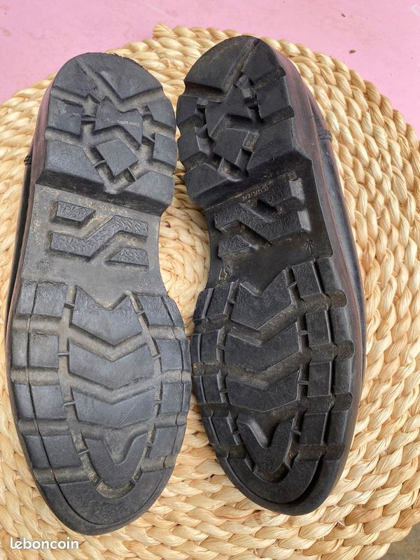 Chaussures noires tout cuir T37 (image 3)