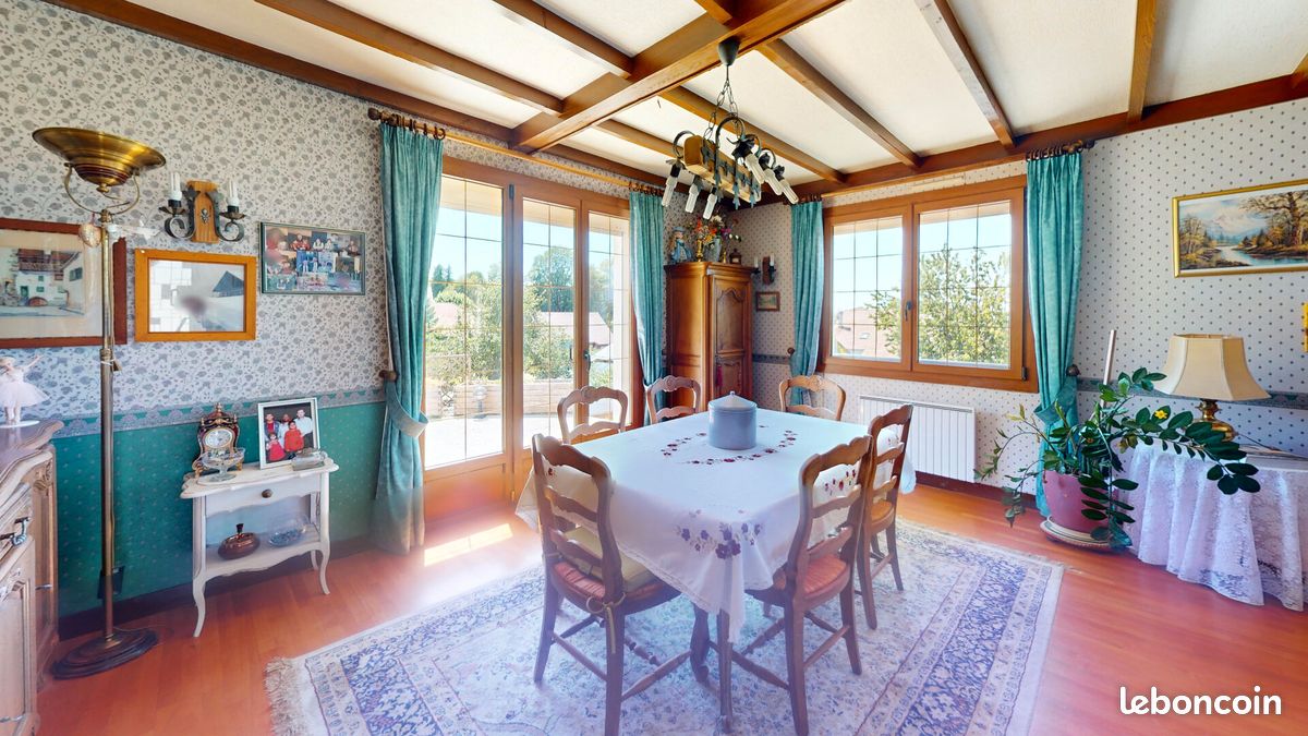 Maison 6 pièces 147 m² · à Montfaucon · 147 m² · 345 000 €
