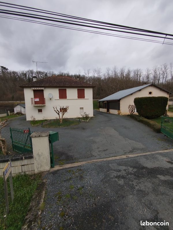Maison 6 pièces 110 m² · à Mouleydier · 110 m² · 130 000 €