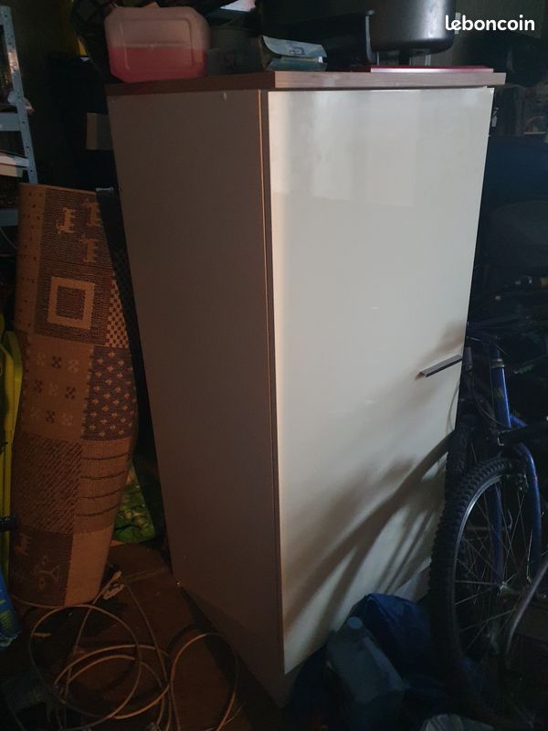 Meuble armoir frigo (image 1)