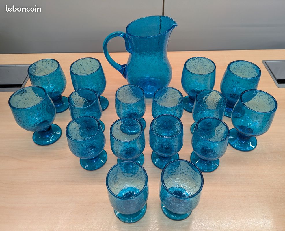 Service En Verre Soufflé Et Bullé de Biot