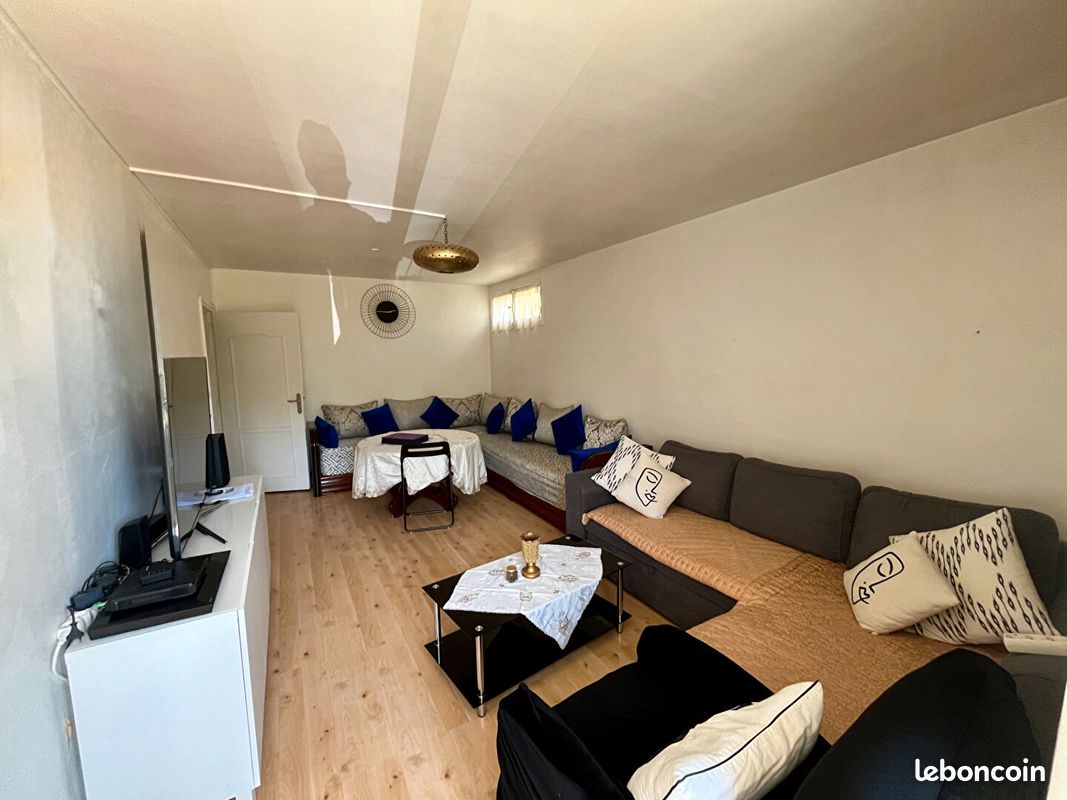 Appartement 3 pièces 64 m² · à Saint-Germain-en-Laye · 64 m² · 260 000 €