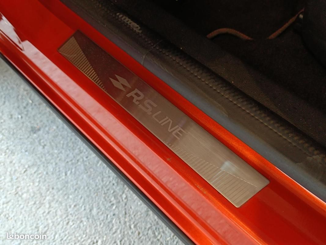 Renault Arkana E-Tech 145 R.S. Line (image 15)
