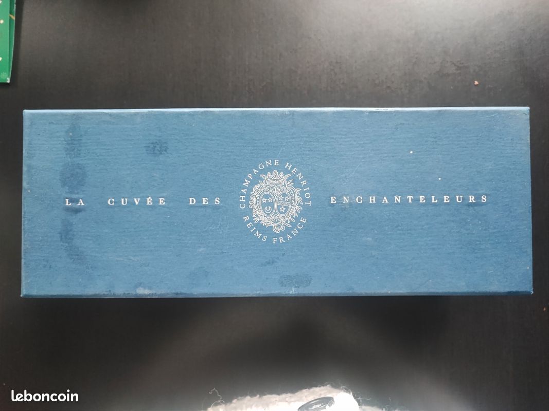 1 bouteille Champagne henriot cuvée des enchanteleurs millésime 1995 en coffret scellé (image 3)