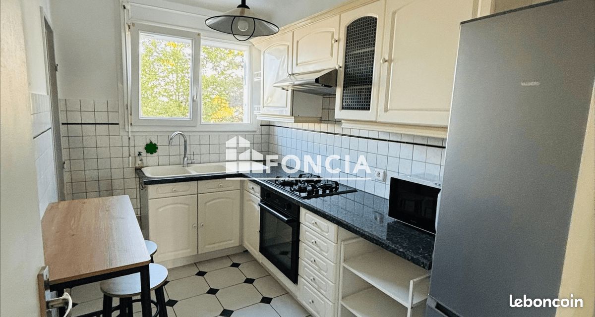 Appartement 3 pièces 67 m² · à Houilles · 67 m² · 1 300 €/mois