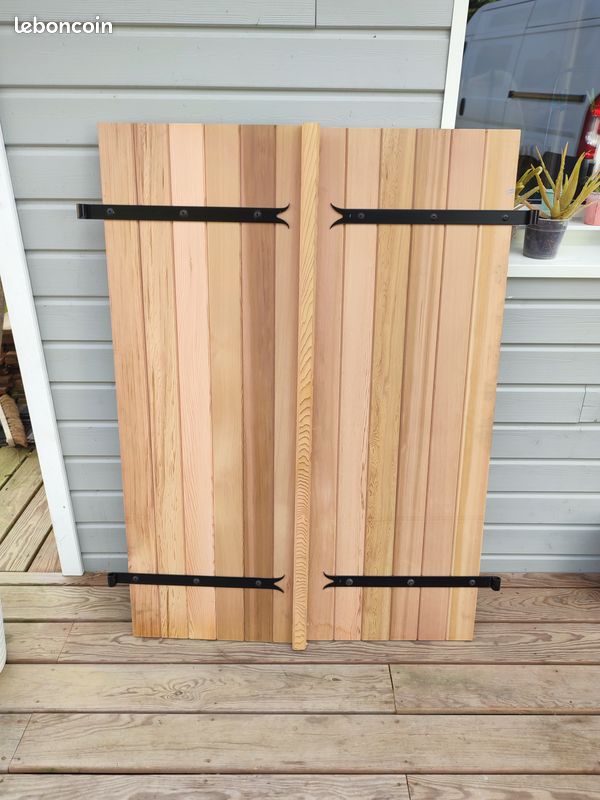 Volet battant bois RED CEDAR (image 2)