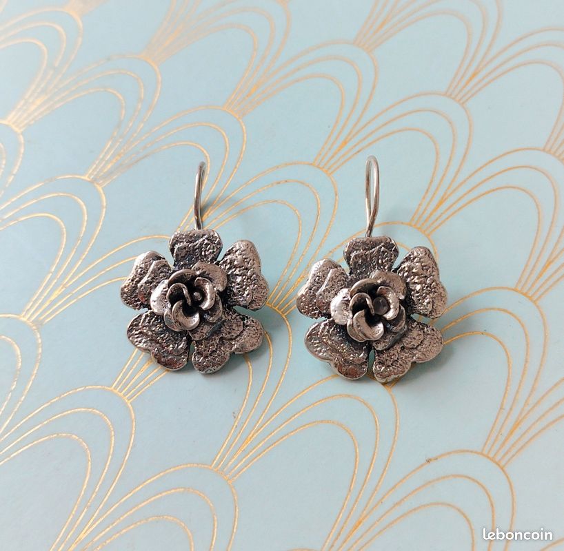 Paire De Boucles D'oreilles Pendantes Anciennes En Argent Massif 925 - Style Fleuri - Créateur