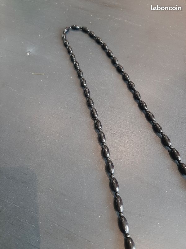 Collier noir (image 7)