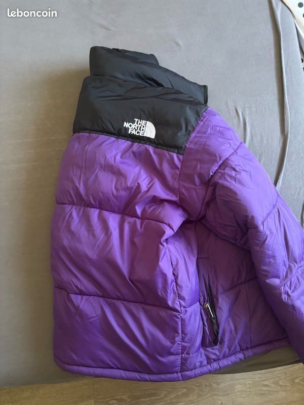 Veste The North Face 1996 Retro Nuptse 700 violette Vêtements