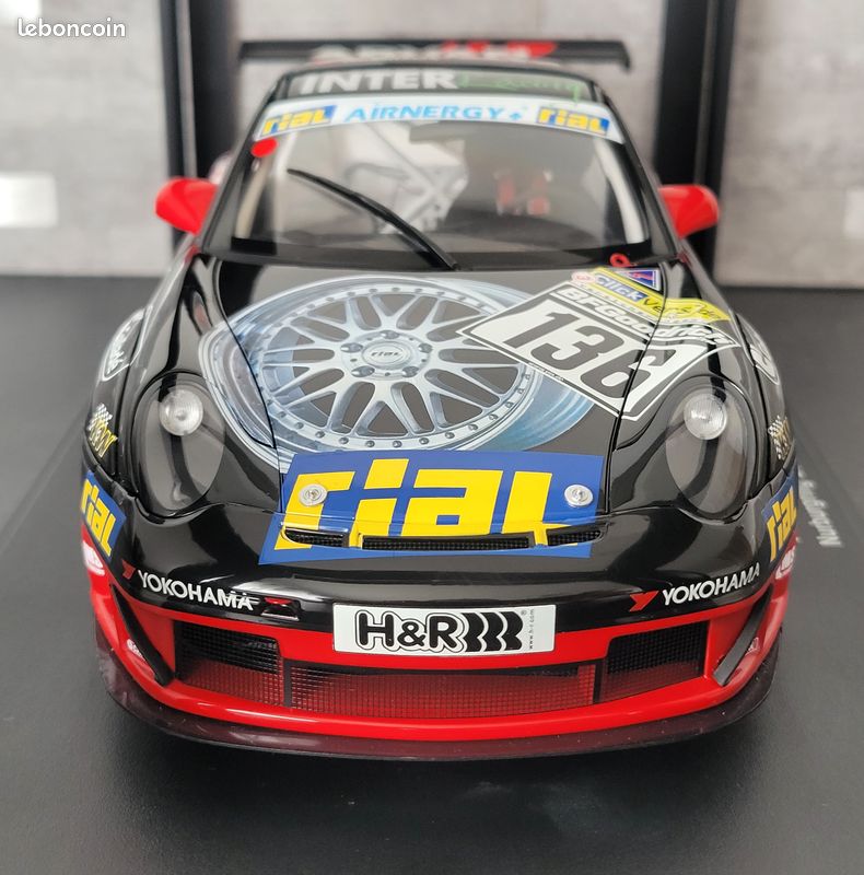Porsche 911 (996) GT3 Super - die cast - modèle de collection - AutoArt 80586