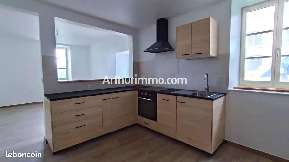 Appartement 4 pièces 89 m² · à Lons-le-Saunier · 89 m² · 810 €/mois