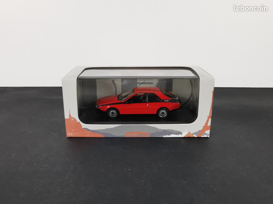ODEON Renault Fuego GTX 1985 Rouge échelle 1/43 - Miniature En Boîte Vitrine