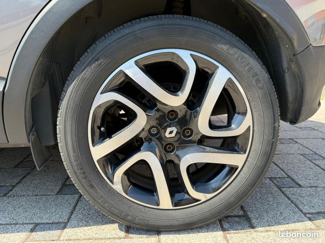 RENAULT CAPTUR TCe 90 Energy SS eco² SL Helly Hansen - REGULATEUR DE VITESSE / RADAR AR/ CAMERA DE RECUL (image 30)