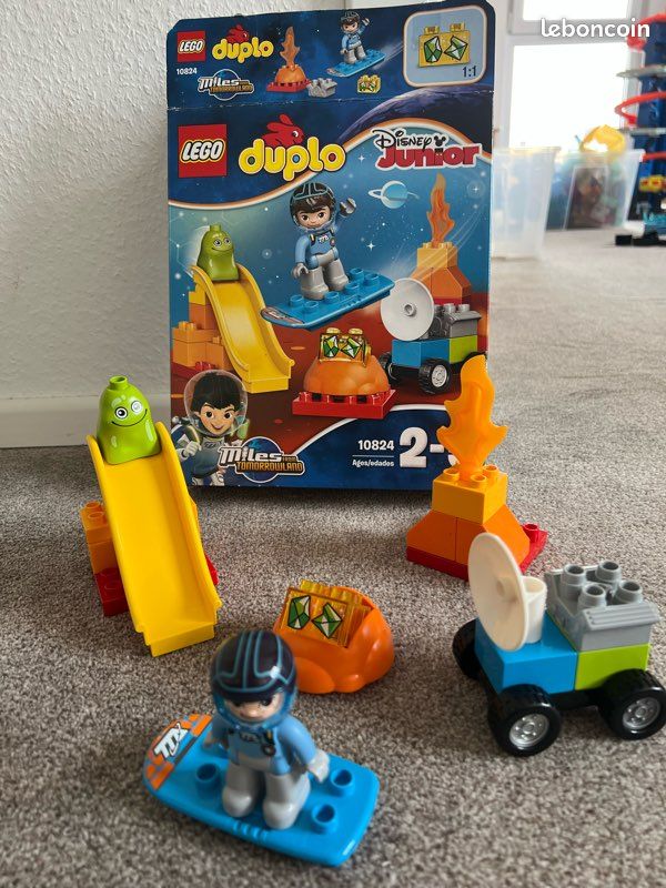 LEGO® DUPLO® 10824 Les aventures dans l'espace de Miles Jeux