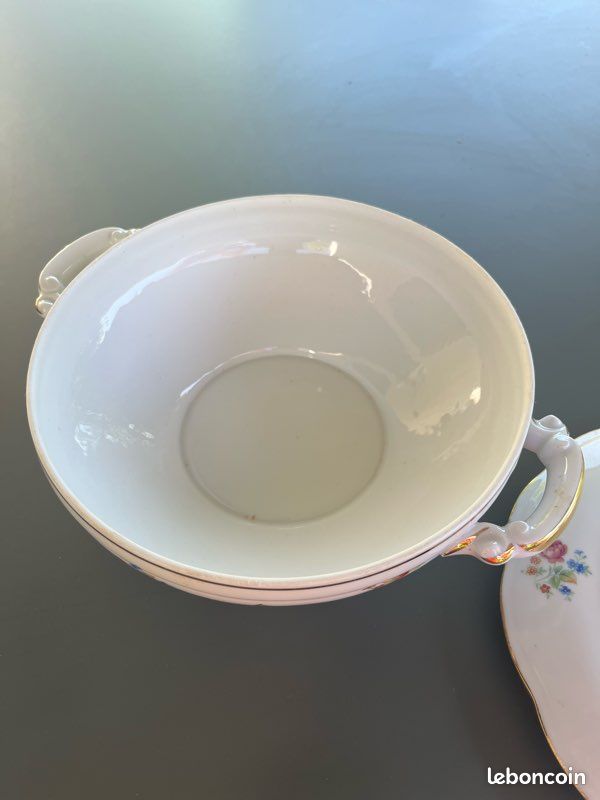 Soupière ronde en porcelaine de limoges (image 2)