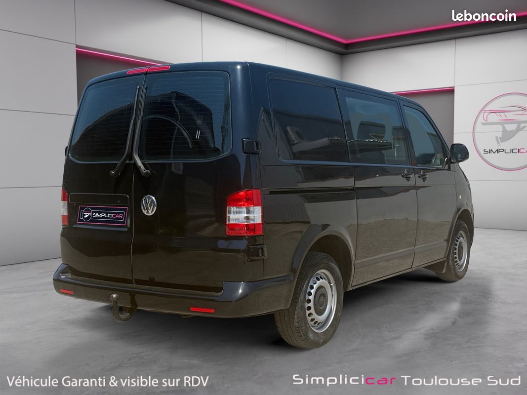 VOLKSWAGEN TRANSPORTER T5 102Ch 6 Places Climatisation Radio Garantie 12 mois (image 8)