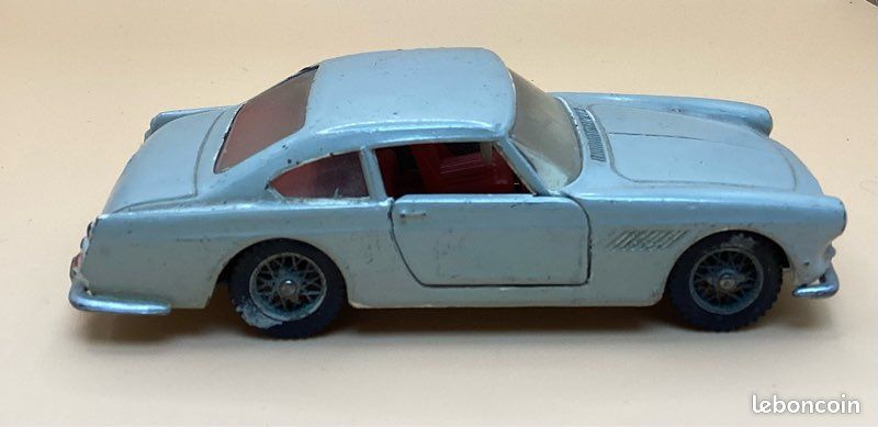 Solido Ferrari 250 GT 2+2 - Miniature Voiture - Très Bon état En Boîte