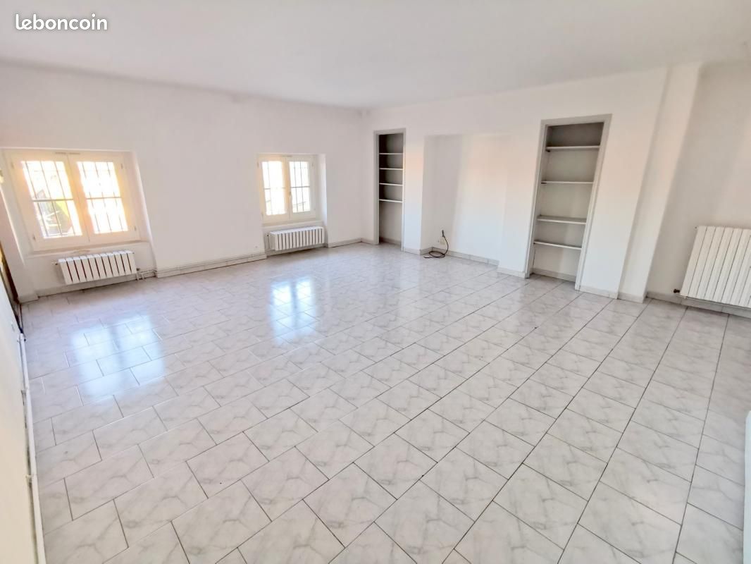 Appartement a louer avignon - 3 pièce(s) - 84 m2 - Surfyn