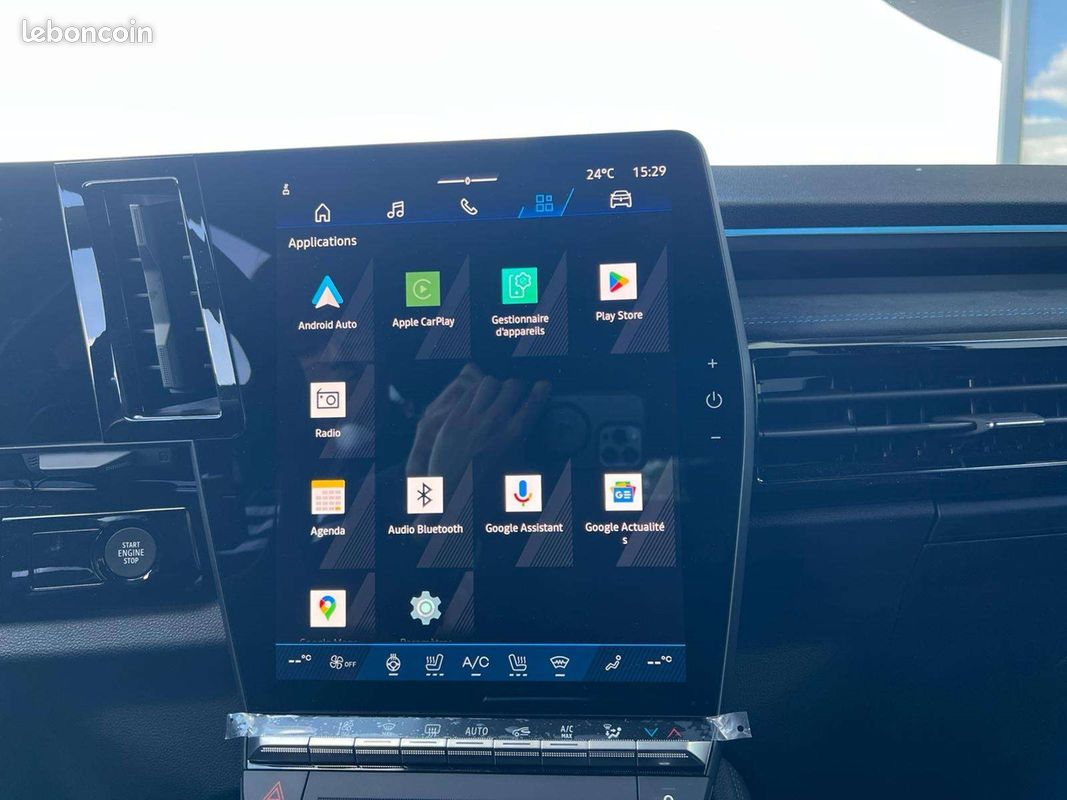 Renault AUSTRAL 1.2 E-TECH FULL HYBRID 200CH ESPRIT ALPINE - 26 (image 13)