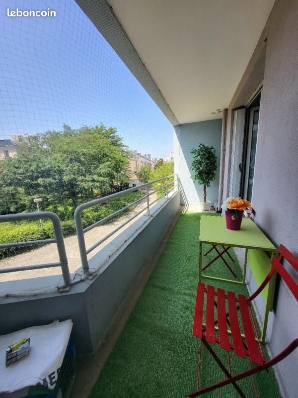 Appartement 3 pièces 86 m² · à Saint-Denis · 86 m² · 1 749 €