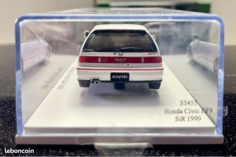 Miniature Voiture Spark Model – Honda Civic EF3 Si 1987 – Échelle 1:43 – Argent