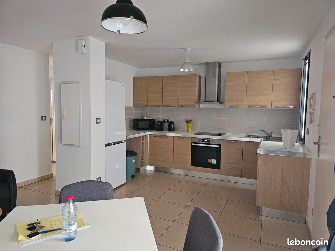 Appartement 2 pièces 40 m² · à Saint-Pierre · 40 m² · 1 005 €