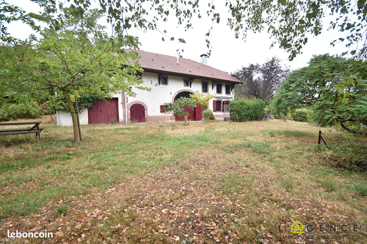 Maison 6 pièces 192 m² · à Saint-Dié-des-Vosges · 192 m² · 197 000 €