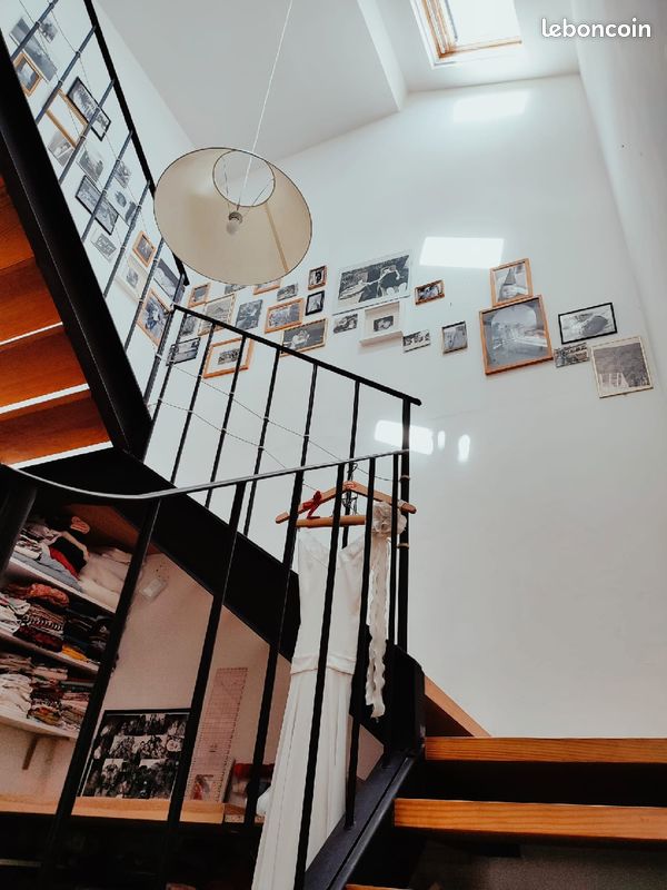 Maison atypique côté bassin (image 6)