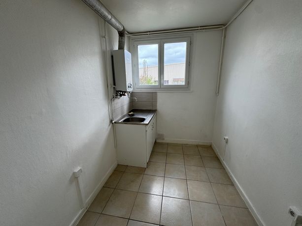 Appartement a louer garges-les-gonesse - 4 pièce(s) - 63 m2 - Surfyn